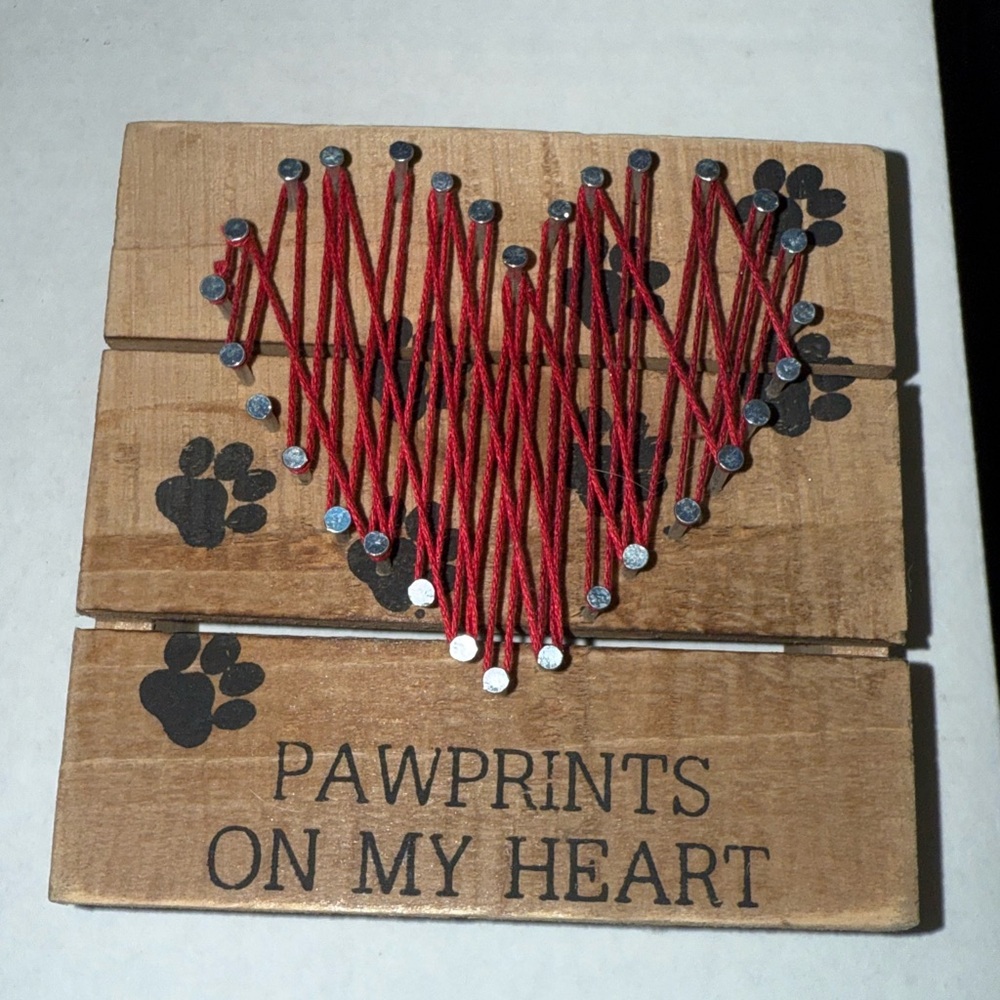 Primitives by Kathy Red and Brown Pawprints Heart Art